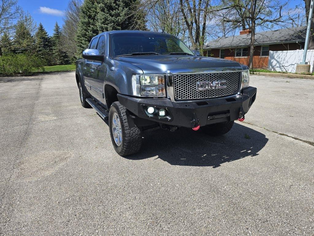 GMC Sierra 1500 SLE Crew Cab 4WD 2011