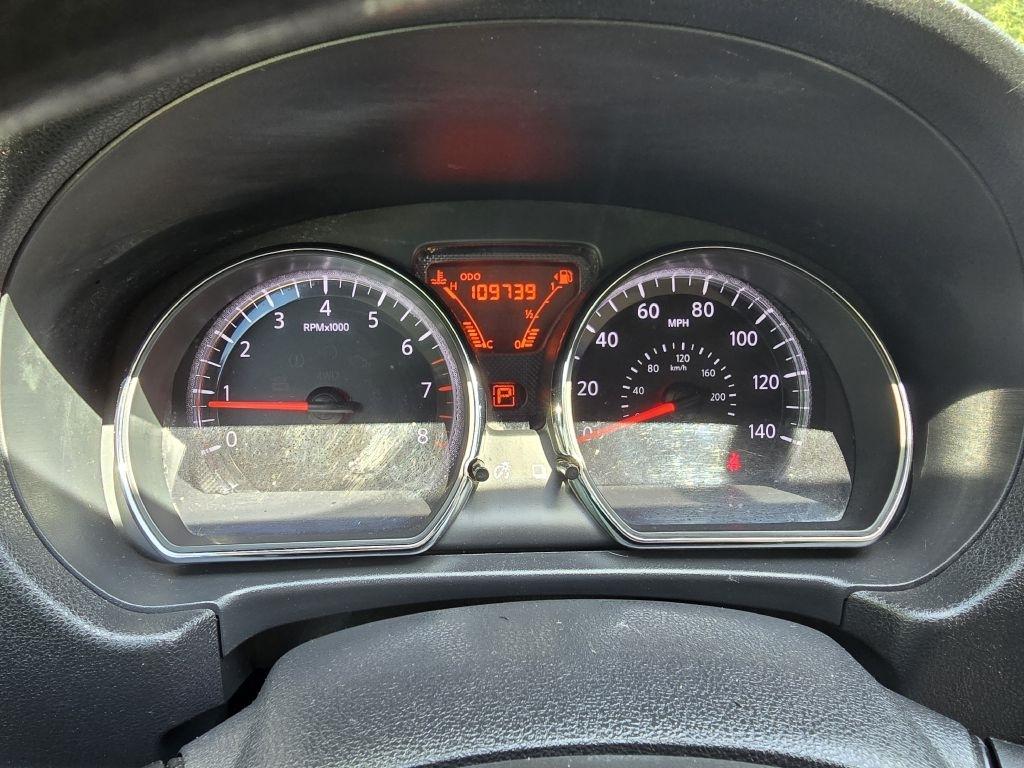 Nissan Versa 1.6 S 5M 2014