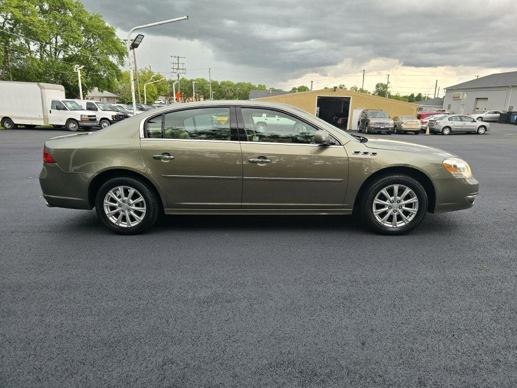 Buick Lucerne CXL 2010