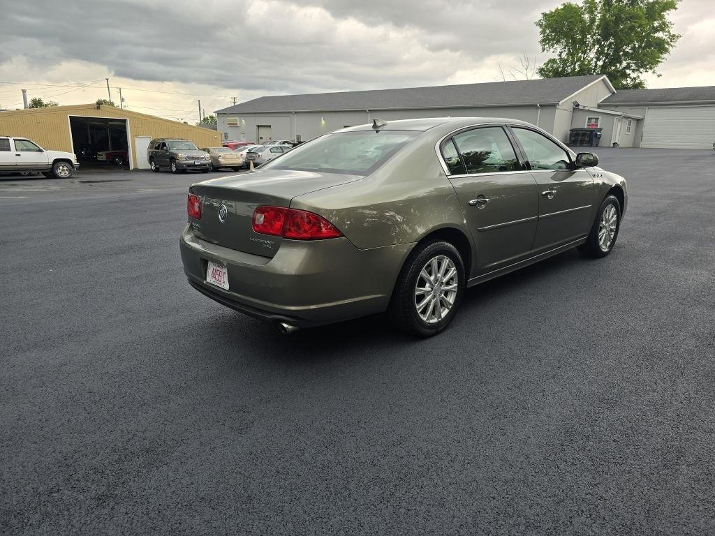 Buick Lucerne CXL 2010