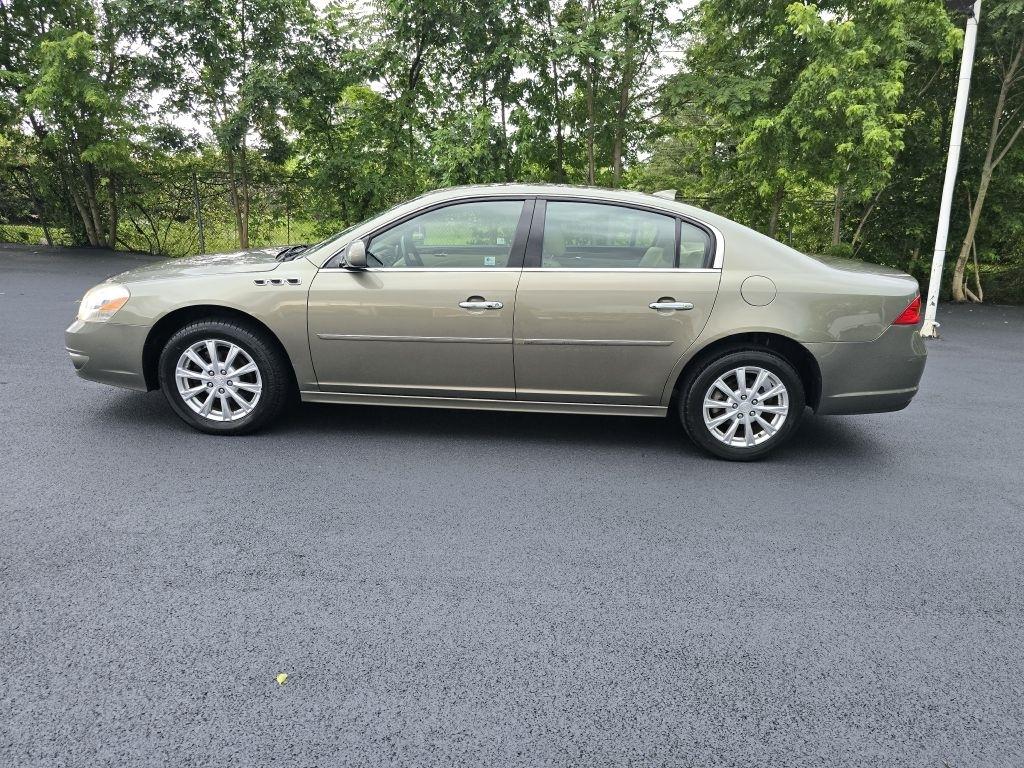 Buick Lucerne CXL 2010