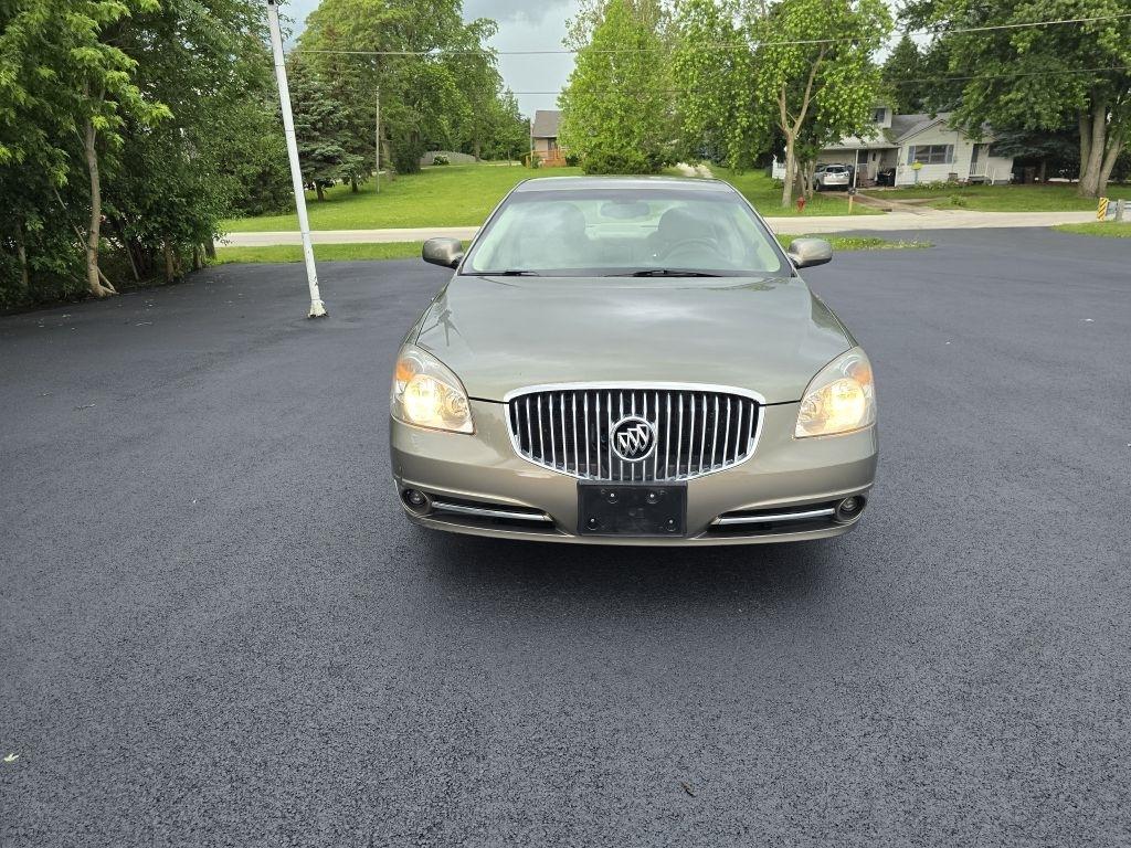 Buick Lucerne CXL 2010