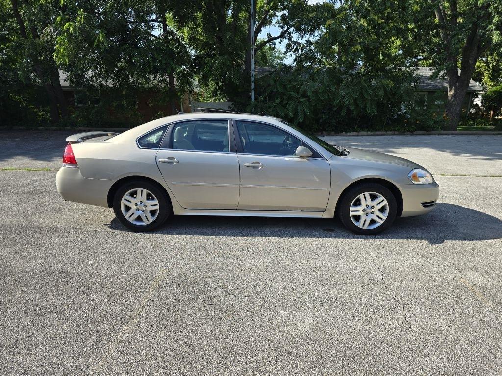 Chevrolet Impala LT (Fleet) 2012