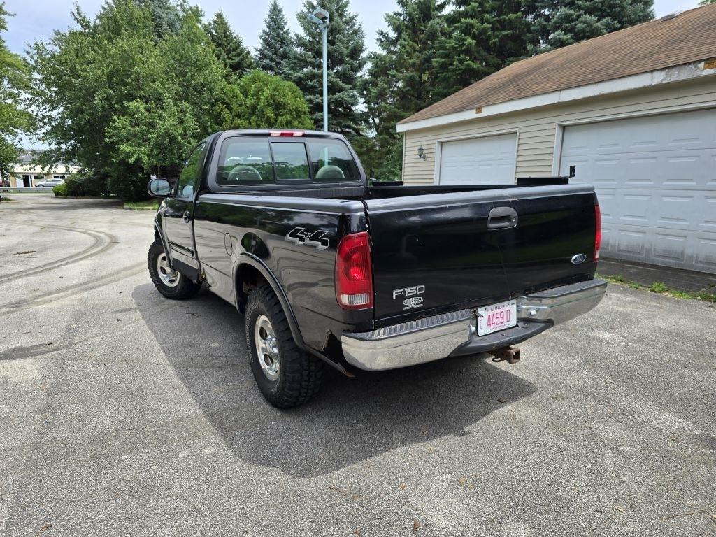 Ford F-150 XLT Reg. Cab Long Bed 4WD 2000