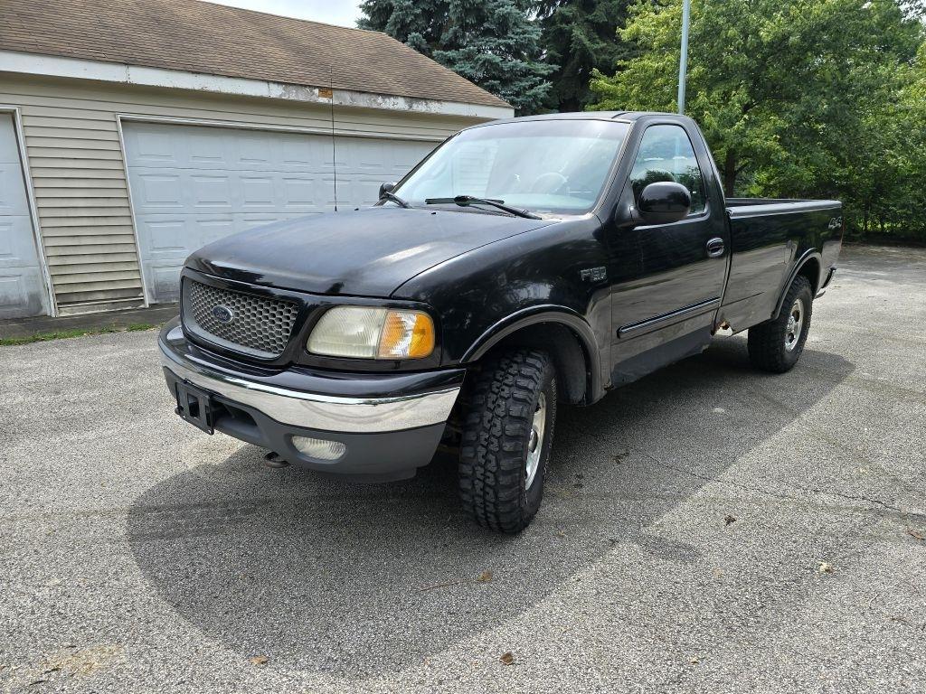Ford F-150 XLT Reg. Cab Long Bed 4WD 2000