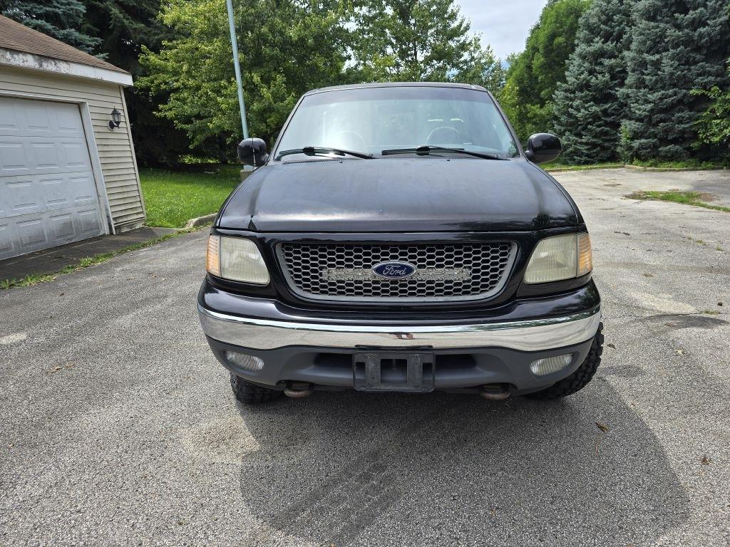 Ford F-150 XLT Reg. Cab Long Bed 4WD 2000