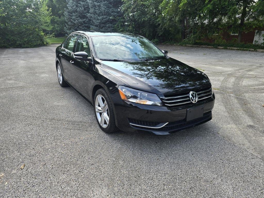 Volkswagen Passat 1.8T SE AT 2014