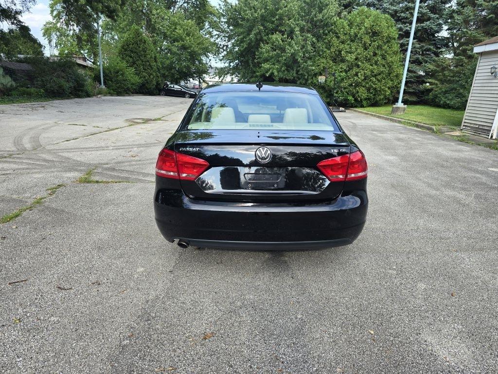 Volkswagen Passat 1.8T SE AT 2014