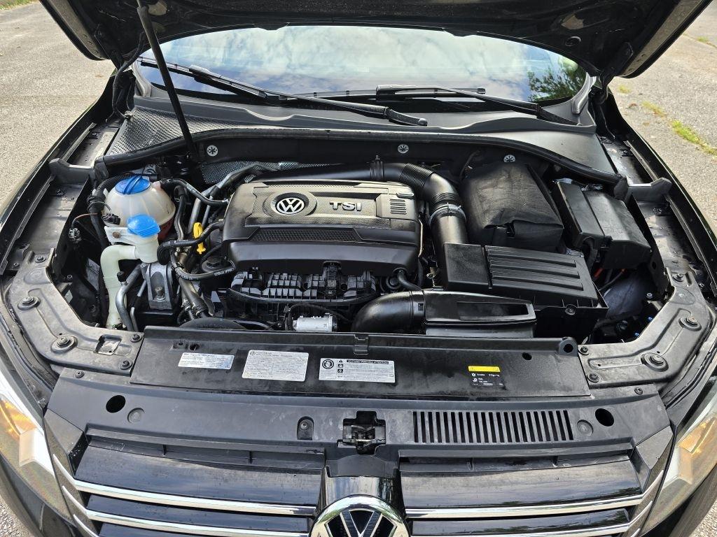 Volkswagen Passat 1.8T SE AT 2014