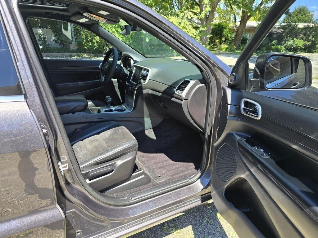 Jeep Grand Cherokee  2015