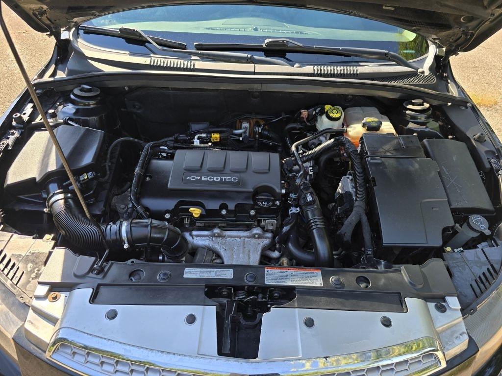 Chevrolet Cruze 4dr Sdn ECO w/1XF 2011