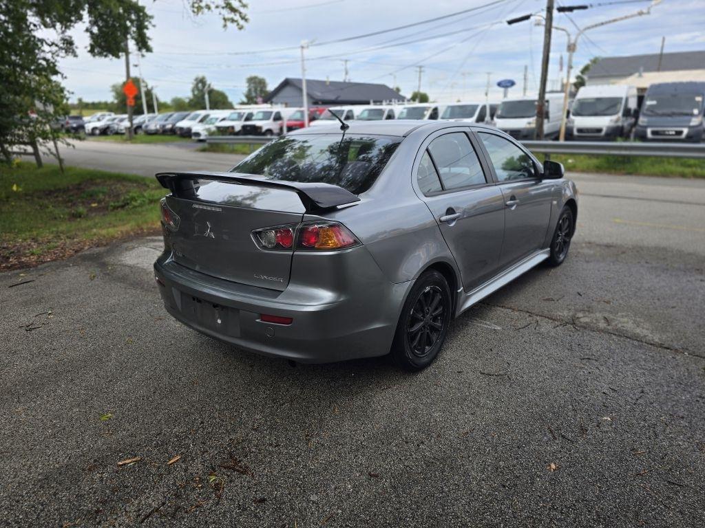 Mitsubishi Lancer 4dr Sdn Man ES FWD 2014