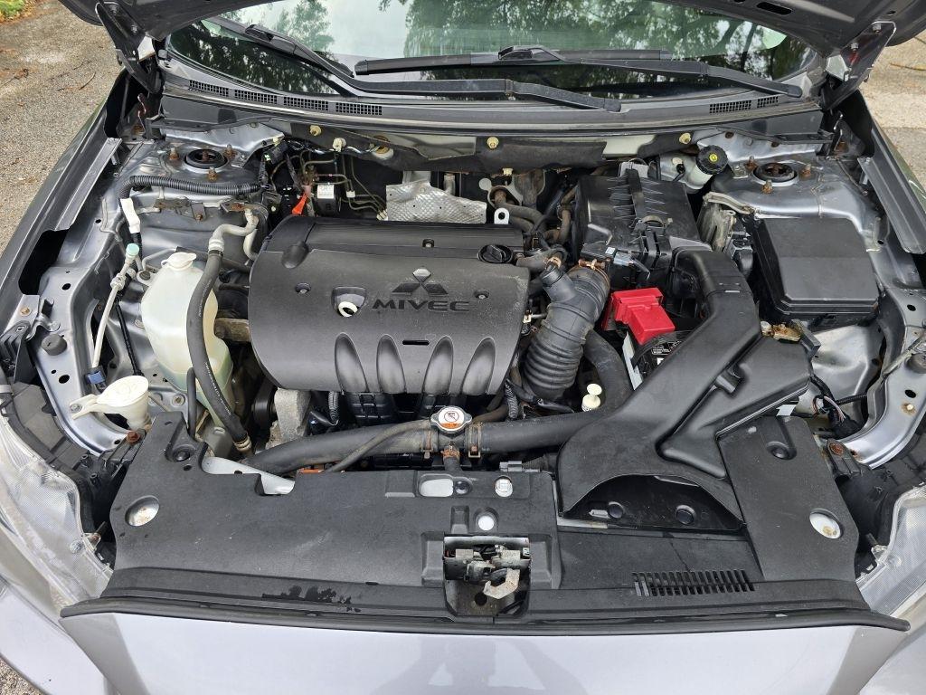 Mitsubishi Lancer 4dr Sdn Man ES FWD 2014