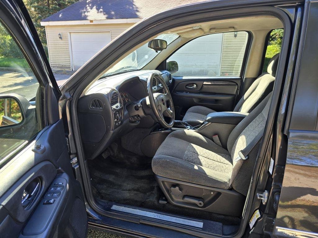 GMC Envoy 4WD 4dr SLE 2007