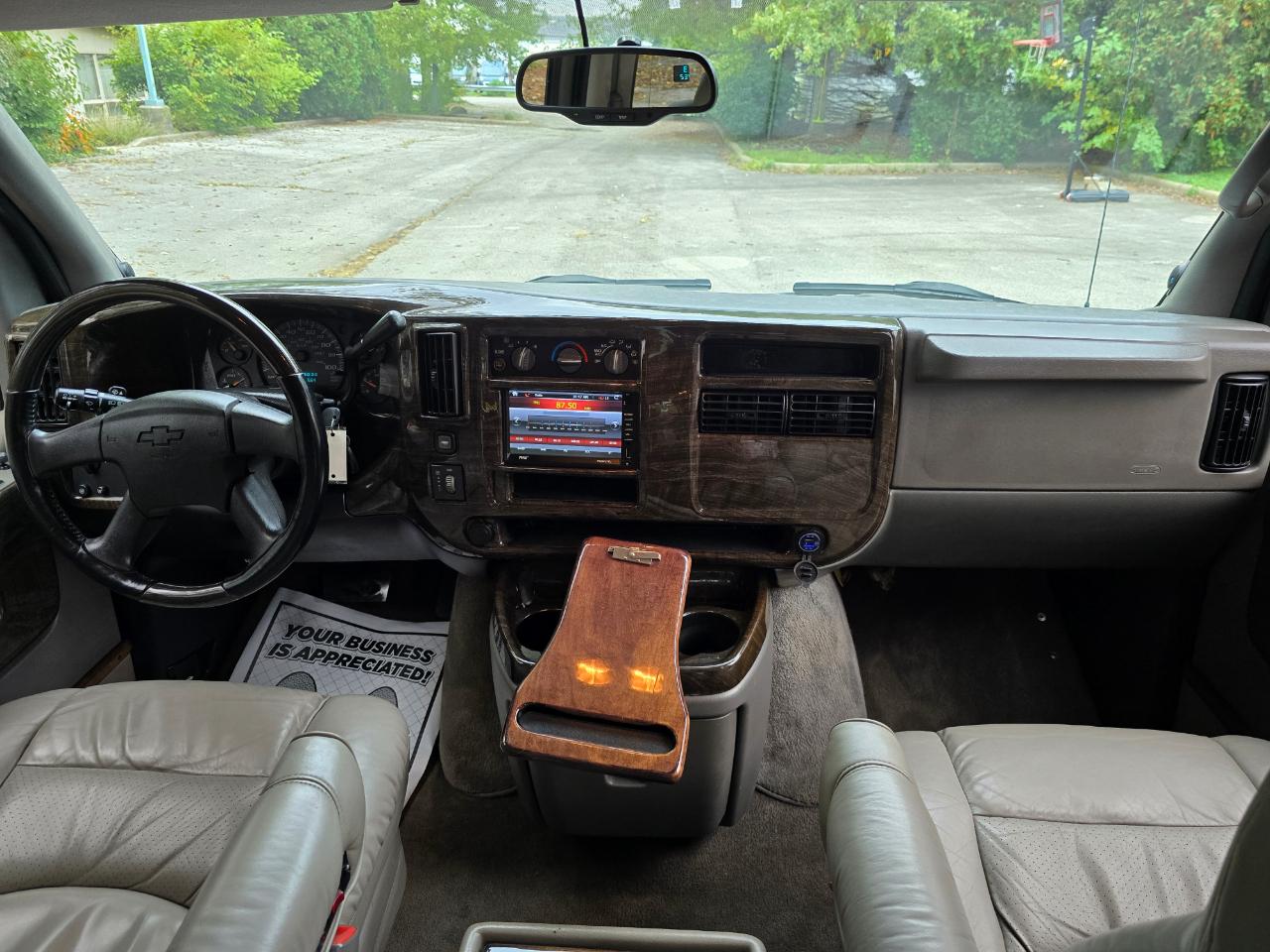 Chevrolet Express Passenger 1500 135" WB RWD 2004