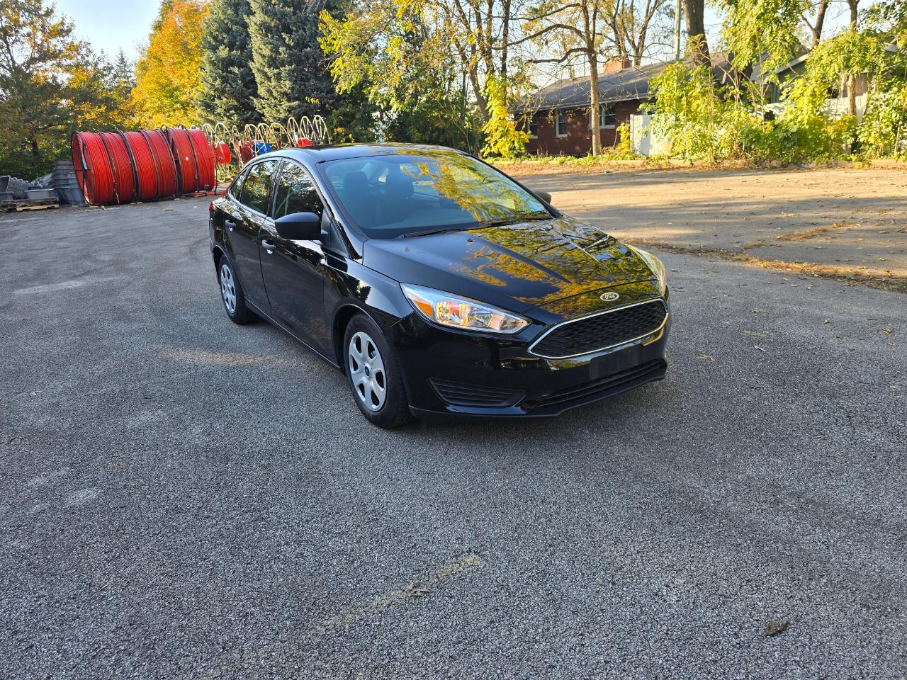 Ford Focus 4dr Sdn S 2016