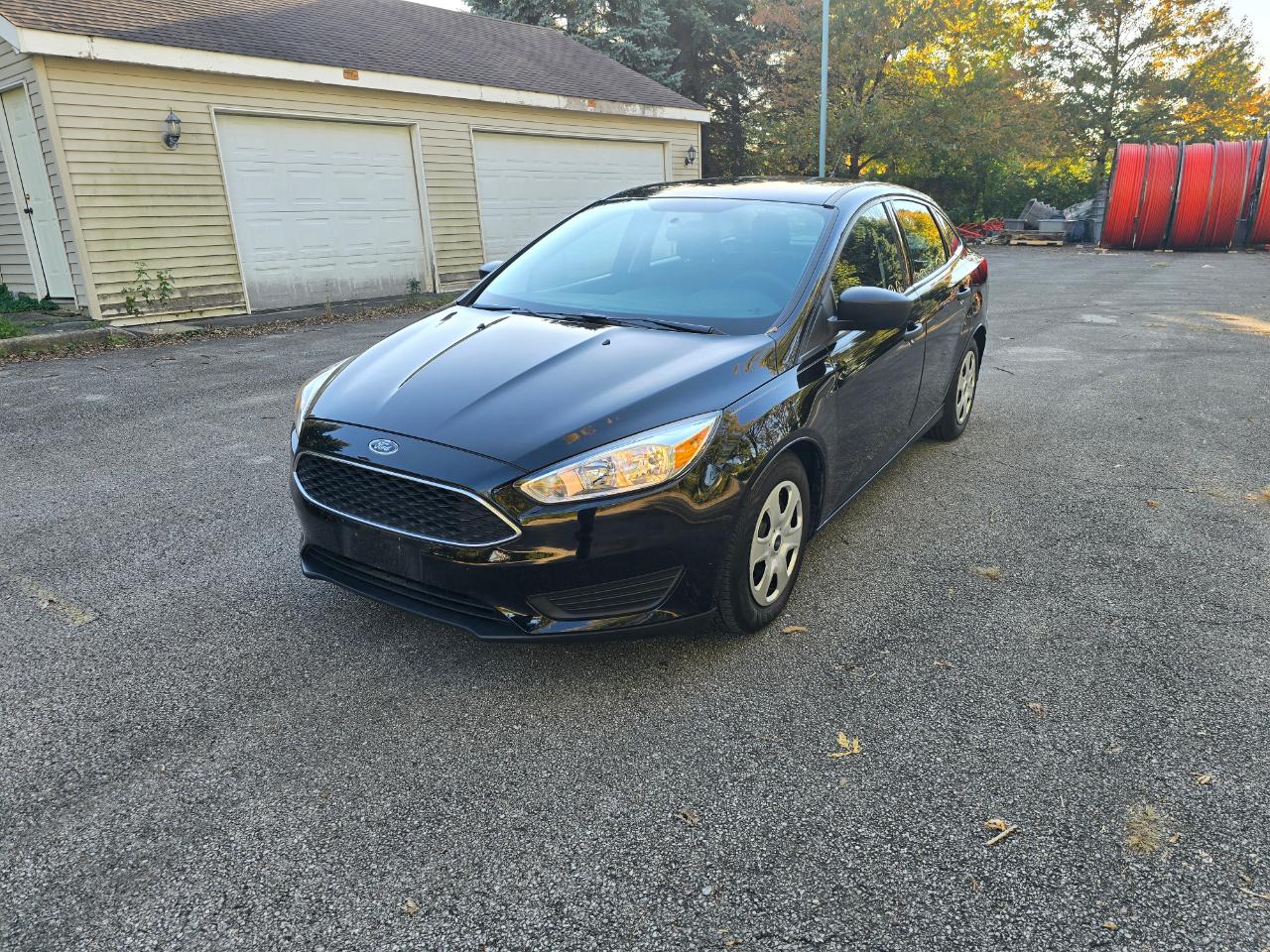 Ford Focus 4dr Sdn S 2016