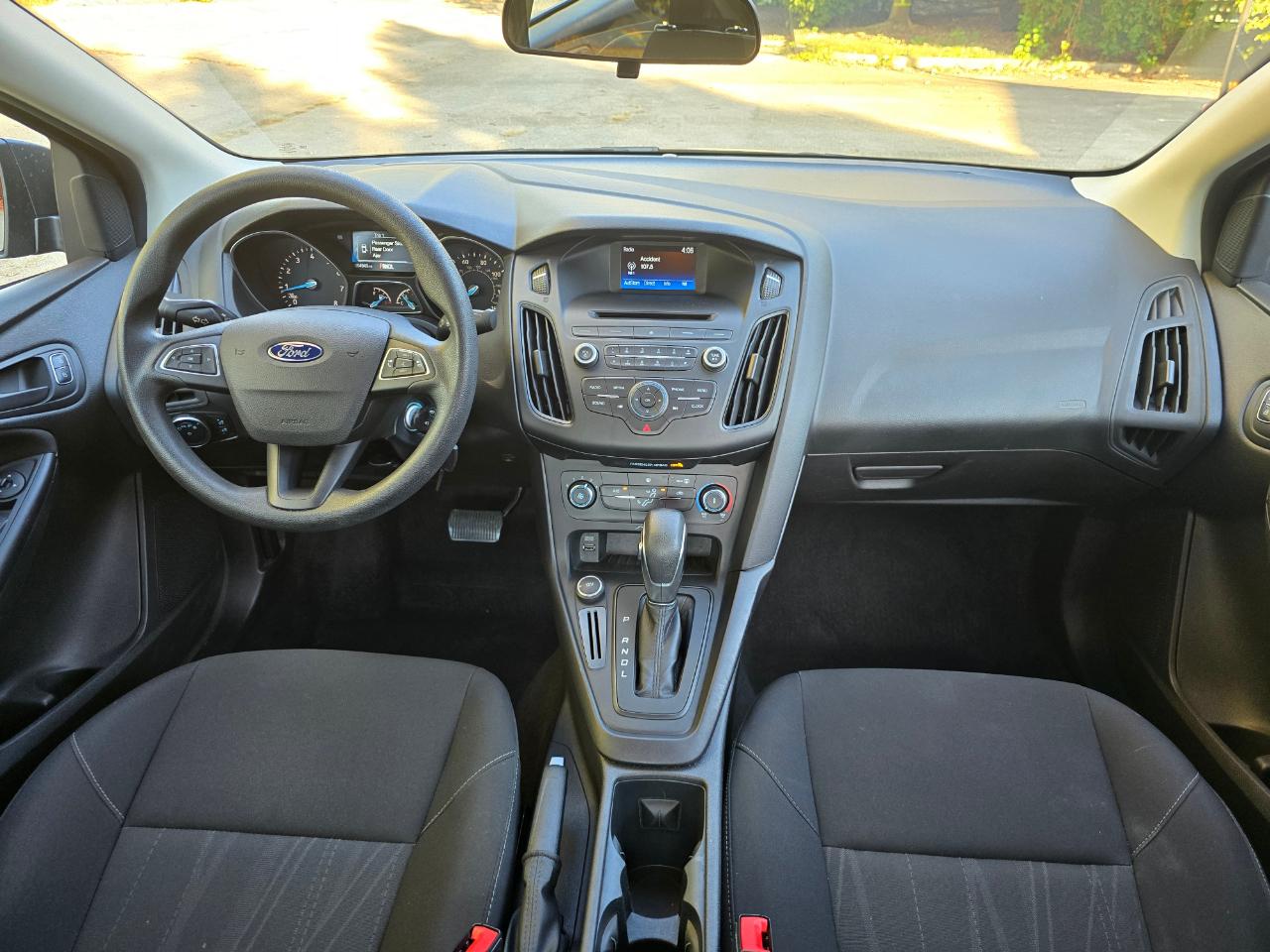 Ford Focus 4dr Sdn S 2016