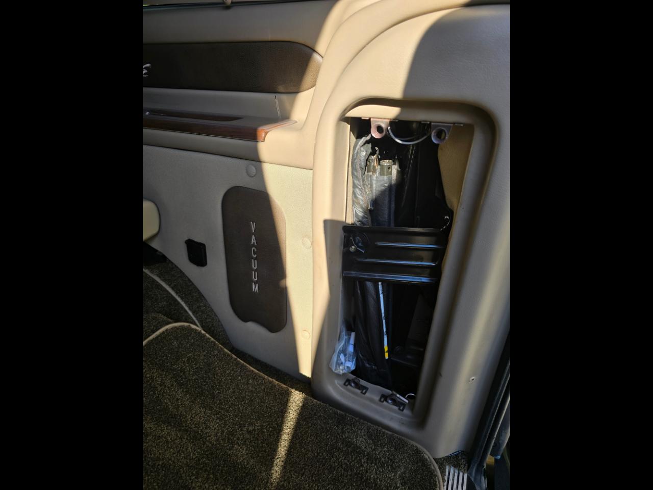 Chevrolet Express Passenger  2014