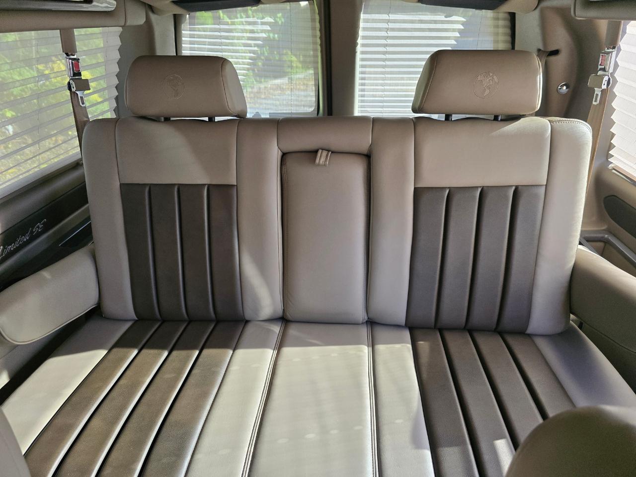 Chevrolet Express Passenger  2014