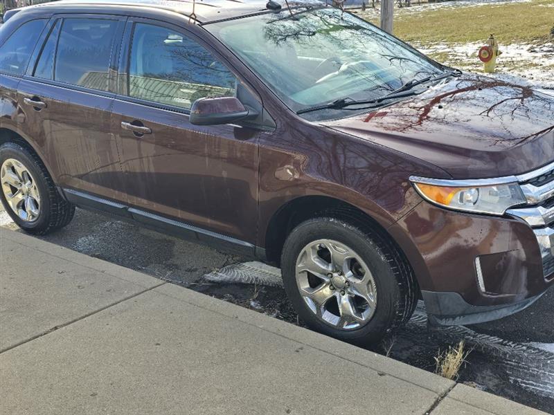 Ford Edge SEL FWD 2012