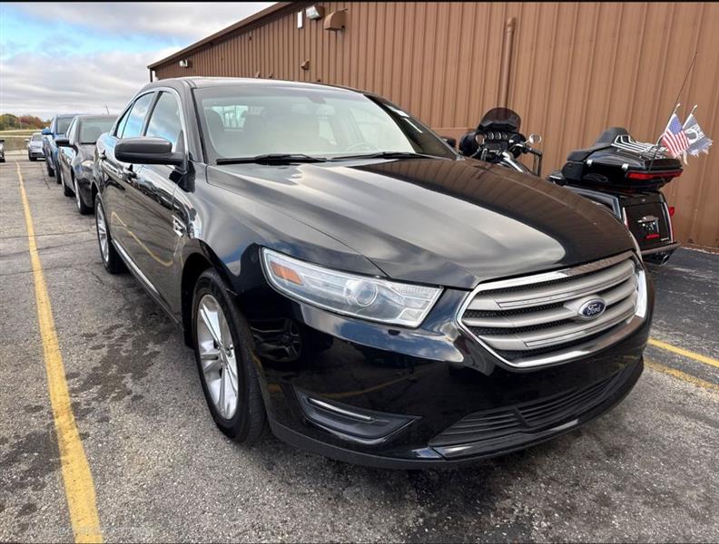 2014 Ford Taurus SEL FWD