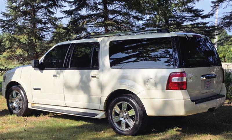 Ford Expedition EL Limited 4WD 2007