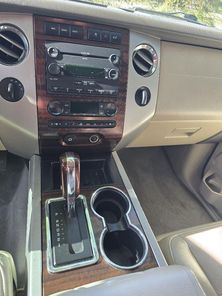 Ford Expedition EL Limited 4WD 2007