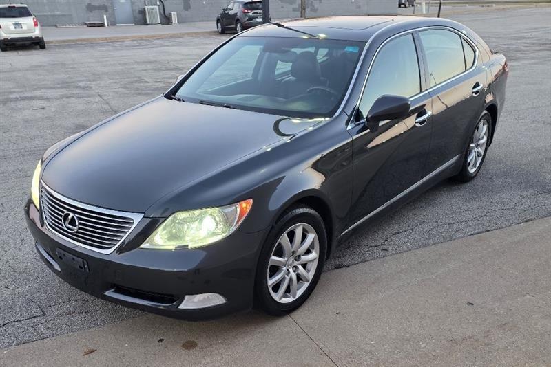 Lexus LS 460 L Luxury Sedan 2007