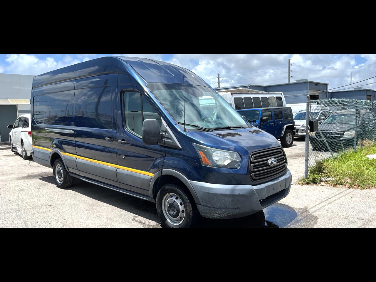 Ford Transit 250 Van High Roof w/Sliding Pass. 148-in. WB EL 2015