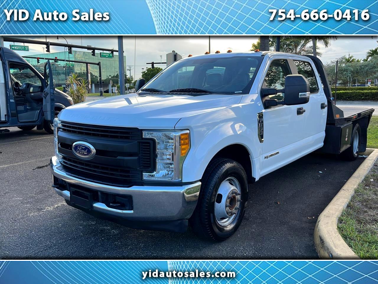 Ford F-350 SD XL Crew Cab Long Bed 2WD DRW 2017