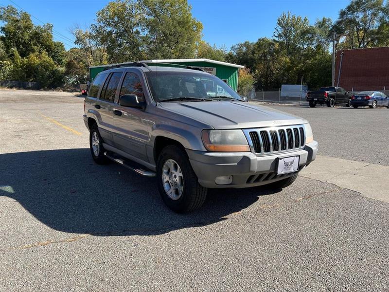 Used 2000 Jeep Grand Cherokee LAREDO for Sale in Des Moines IA 50320