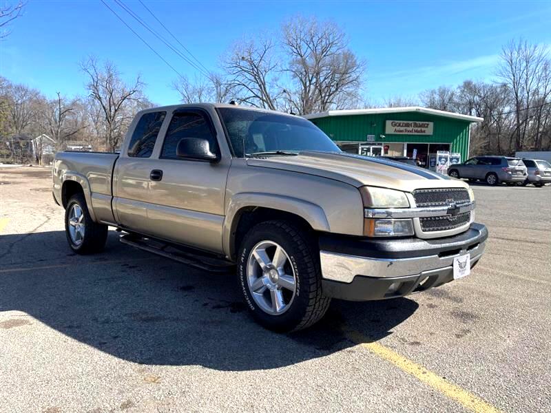 Used 2004 Chevrolet Silverado 1500 for Sale in Des Moines IA 50320