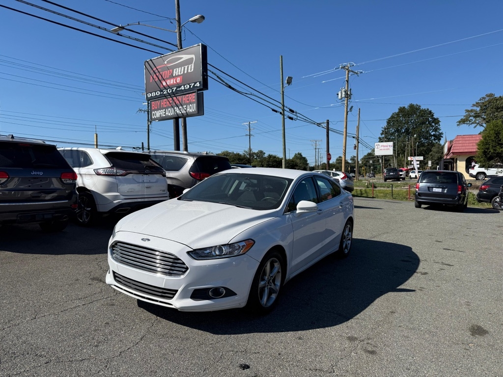 2016 Ford Fusion SE