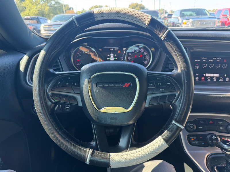 Dodge Challenger SXT 2019