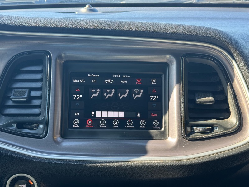 Dodge Challenger SXT 2019