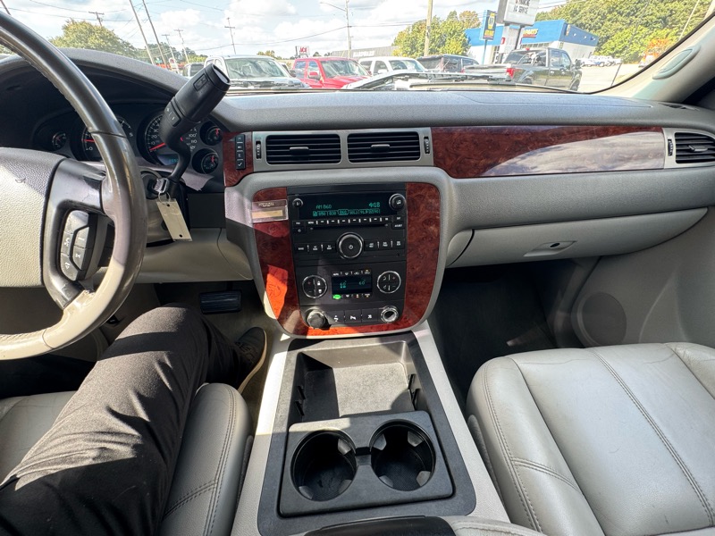 Chevrolet Silverado 1500 LTZ Crew Cab 4WD 2011