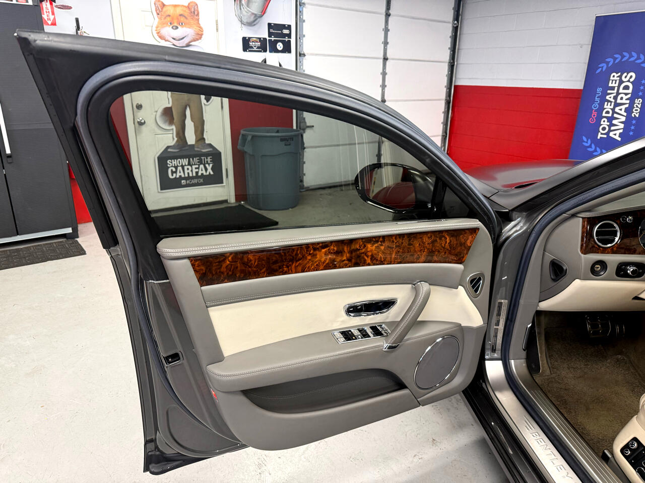 Bentley Continental Flying Spur V8 2015