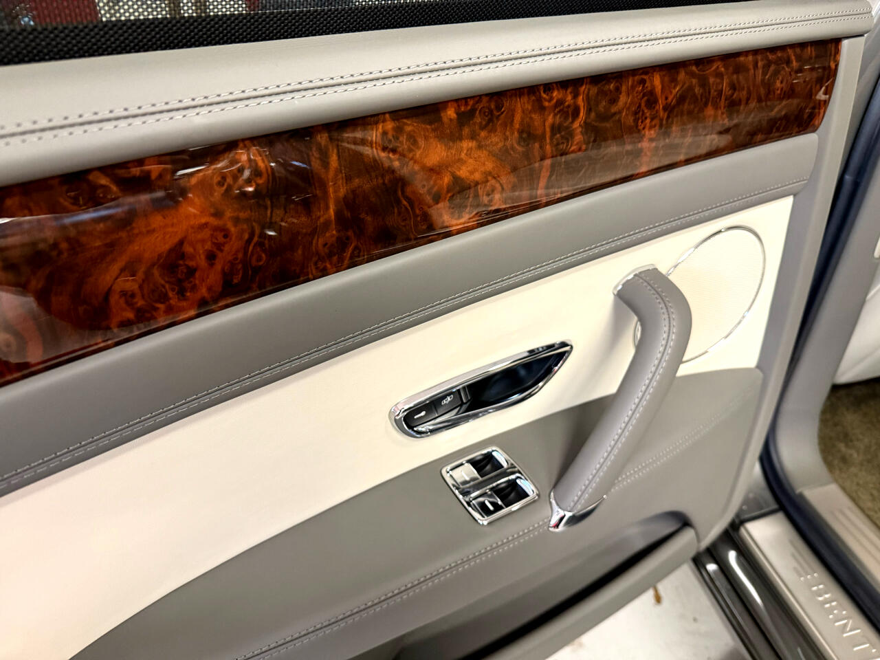 Bentley Continental Flying Spur V8 2015