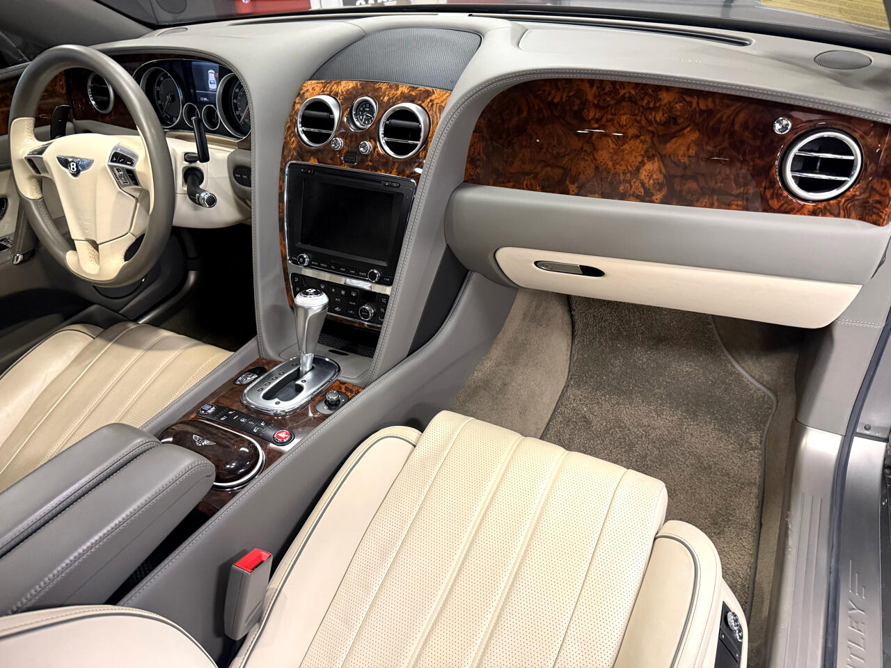 Bentley Continental Flying Spur V8 2015