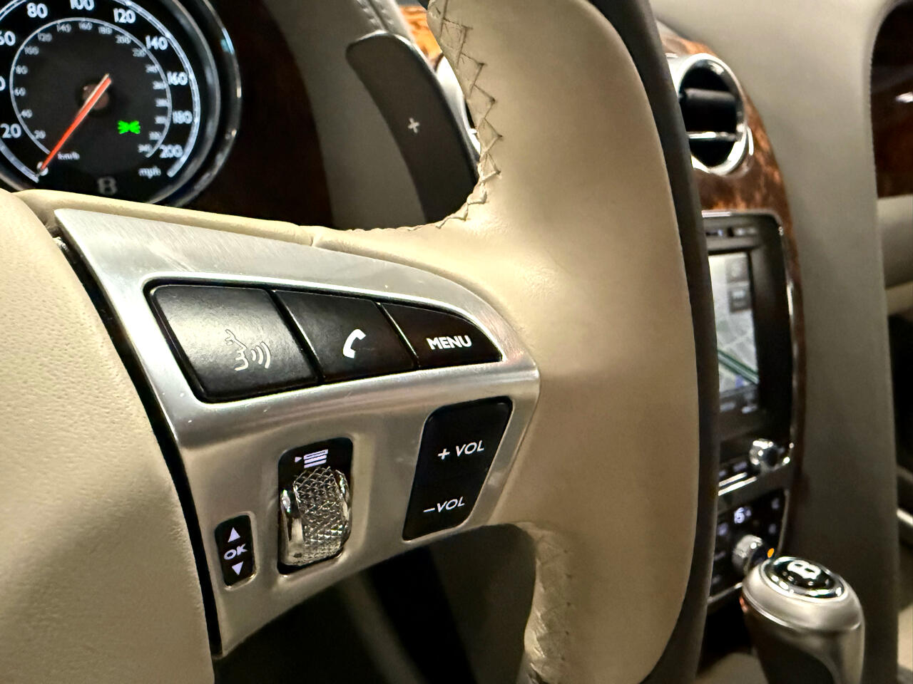 Bentley Continental Flying Spur V8 2015