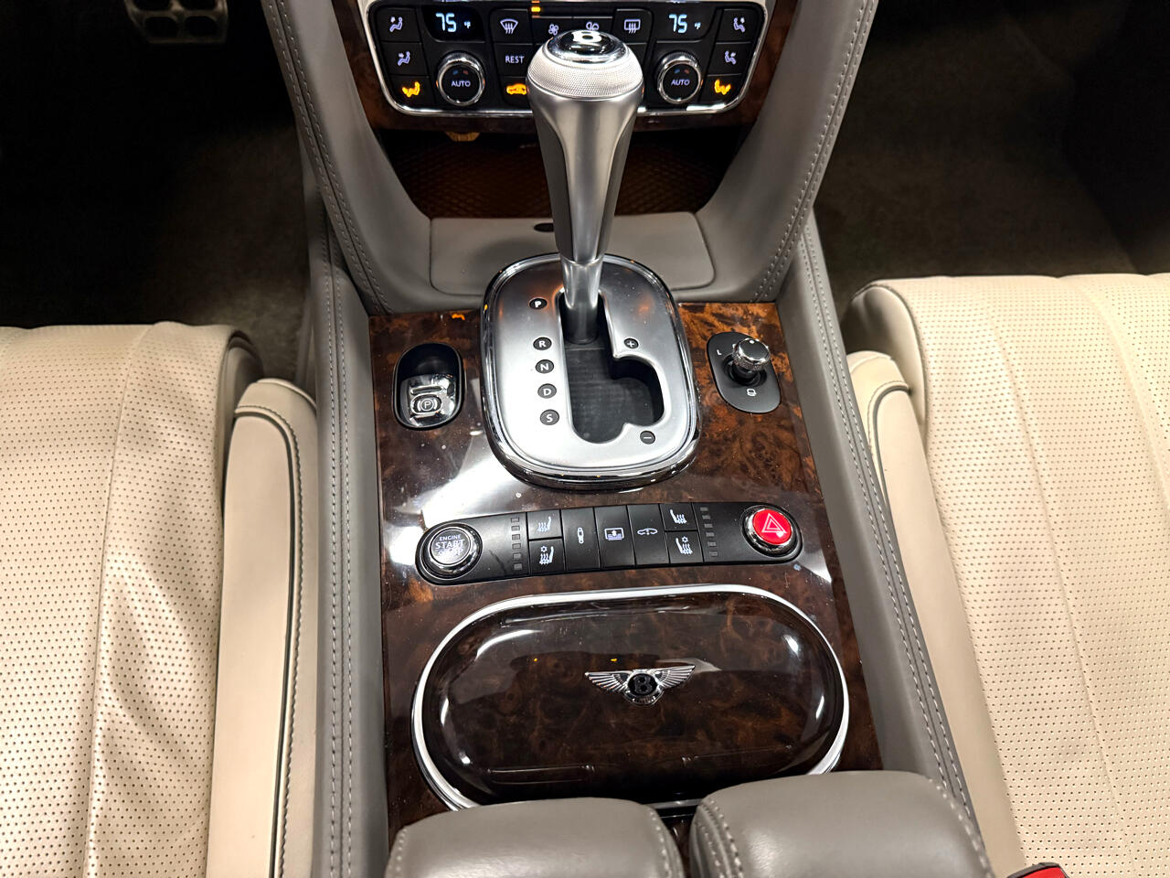 Bentley Continental Flying Spur V8 2015