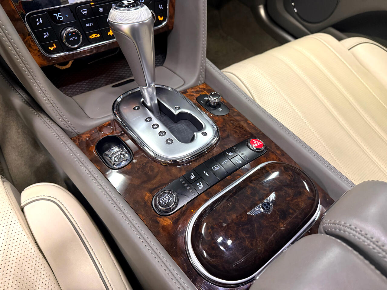 Bentley Continental Flying Spur V8 2015