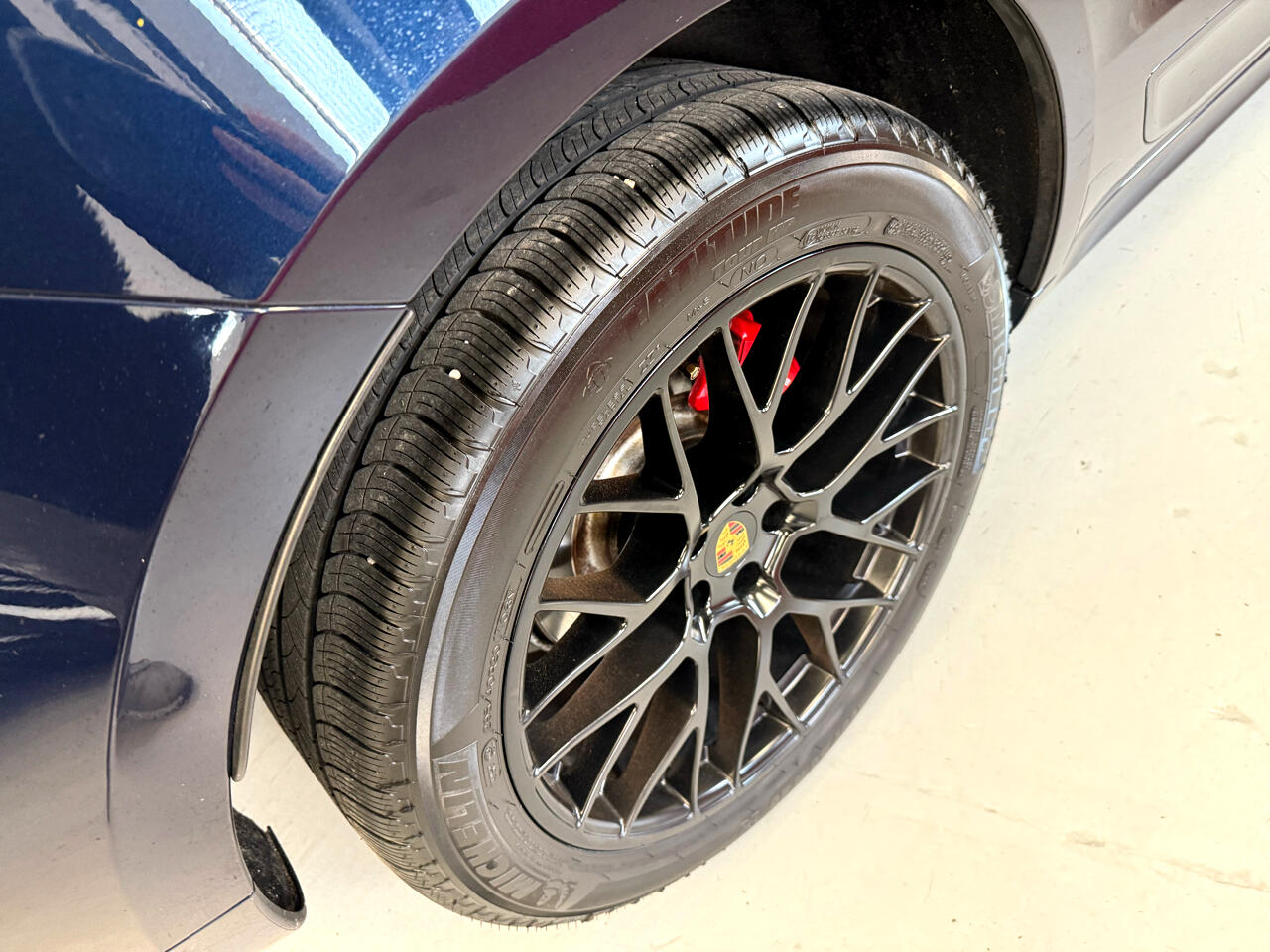 2021 Porsche Macan GTS photo 8