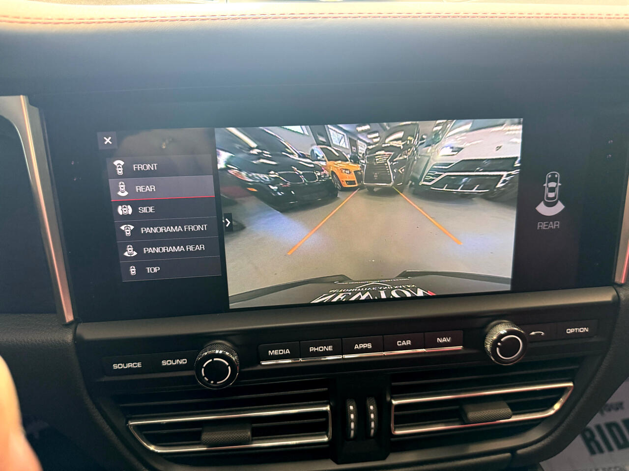 2021 Porsche Macan GTS photo 42