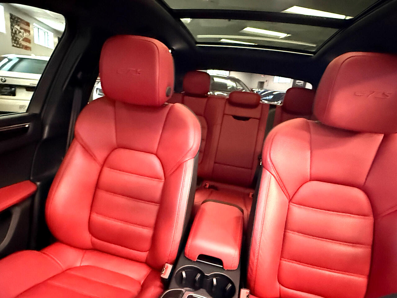 2021 Porsche Macan GTS photo 46