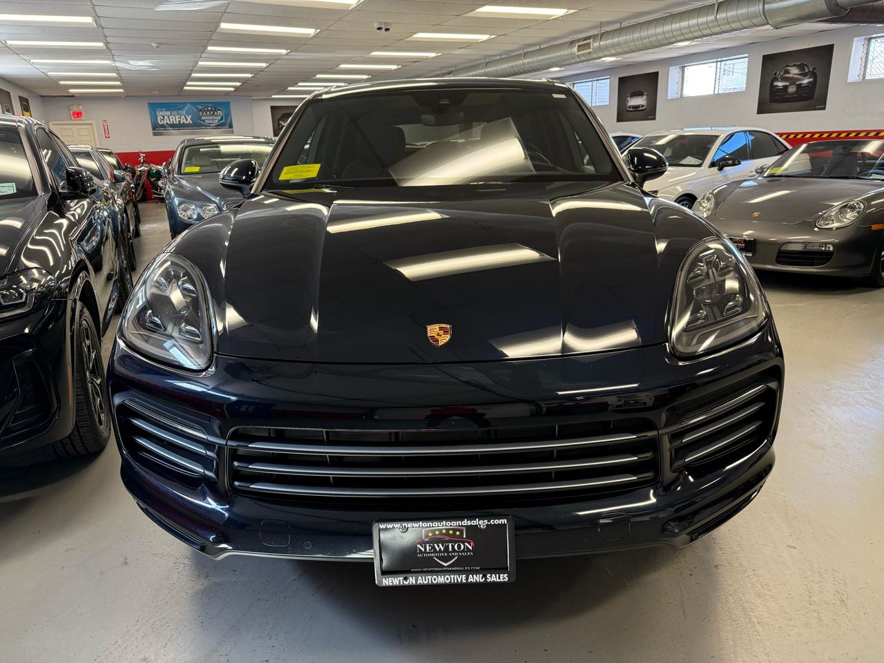 Porsche Cayenne Platinum Edition AWD 2022
