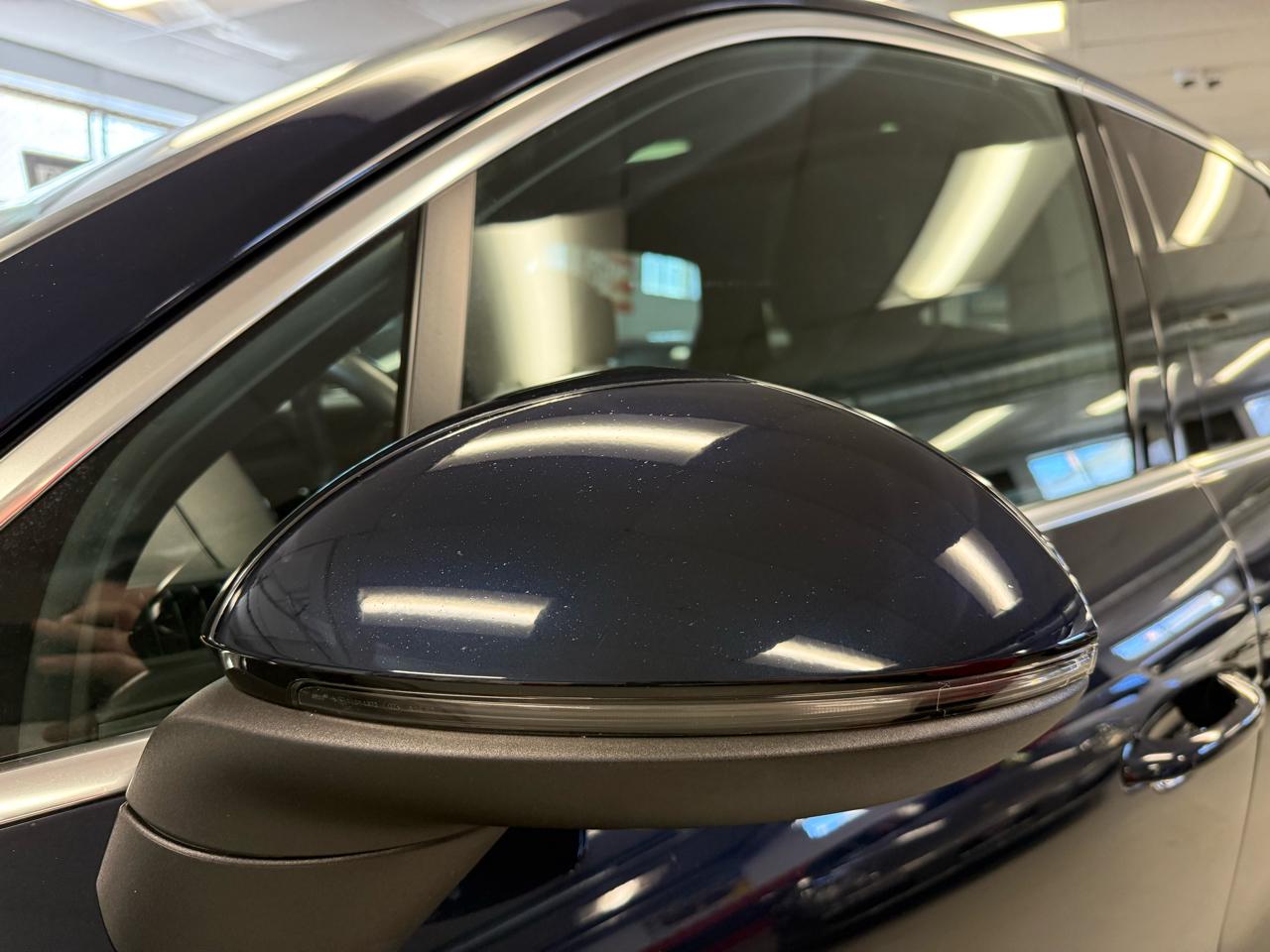 Porsche Cayenne Platinum Edition AWD 2022