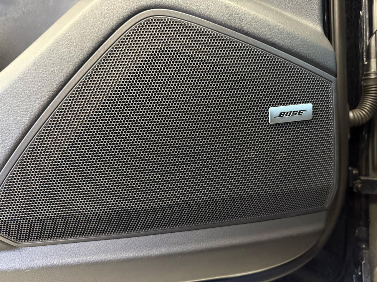 Porsche Cayenne Platinum Edition AWD 2022