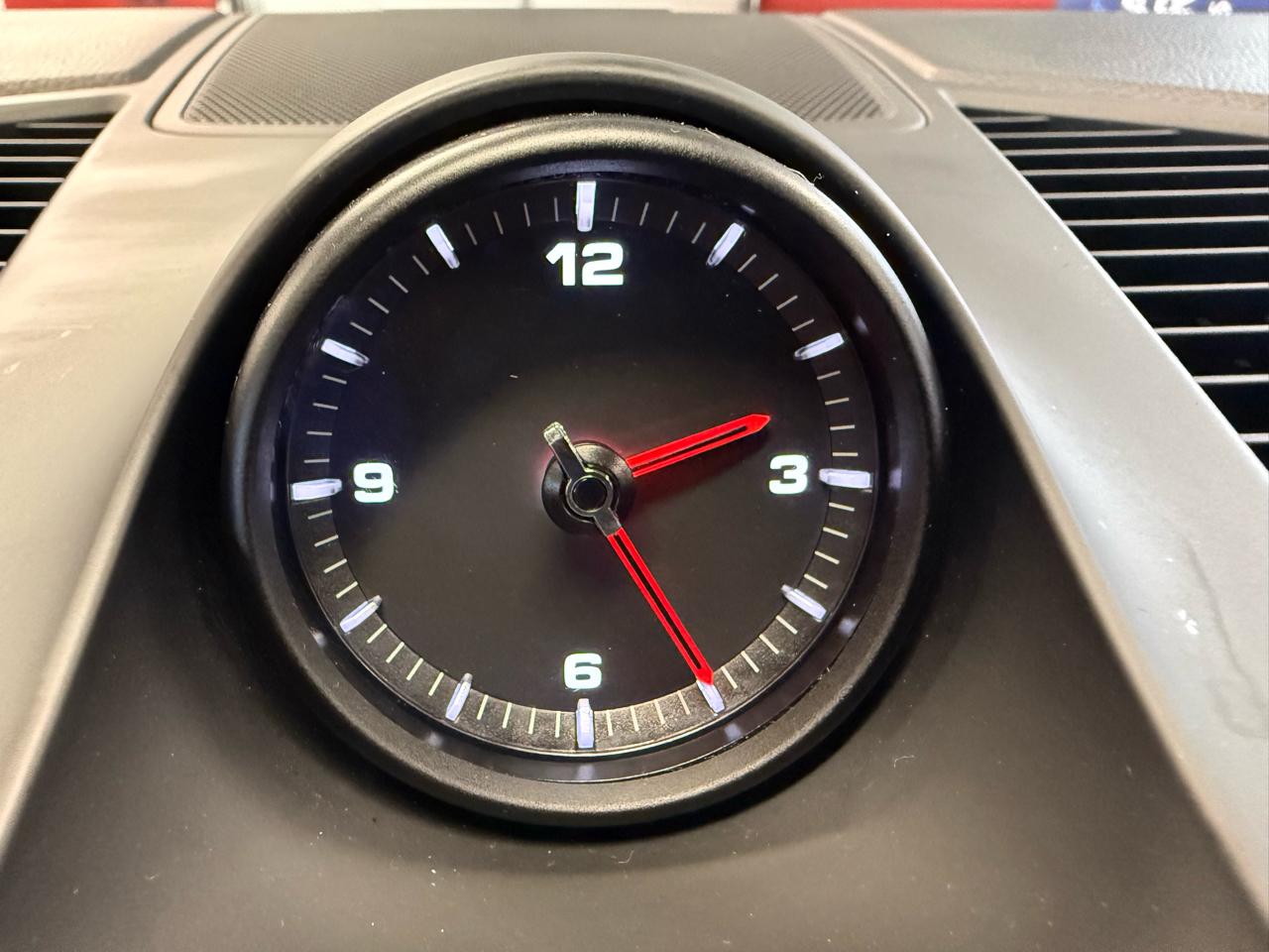 Porsche Cayenne Platinum Edition AWD 2022